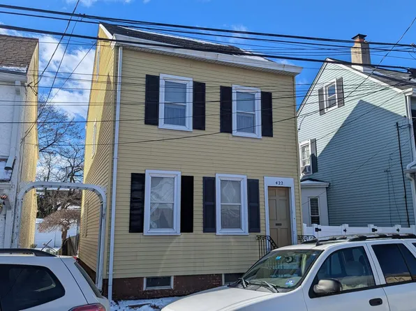 422 Prince St, Bordentown, NJ 08505