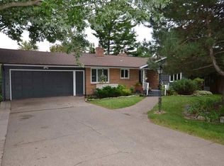 3620 E Superior St, Duluth, MN 55804