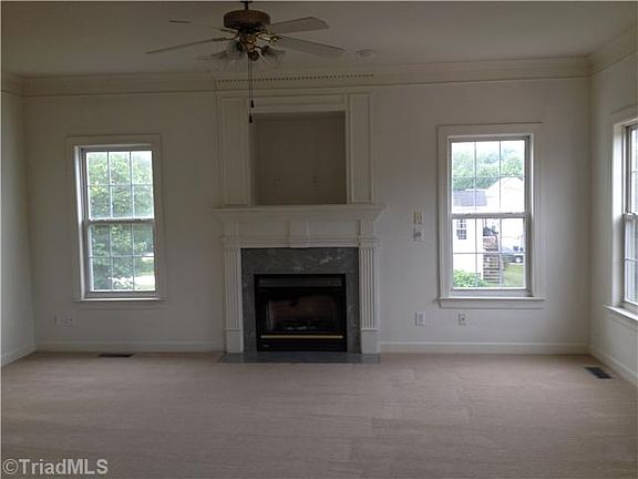2nd image of 8500 Masons Pond Dr