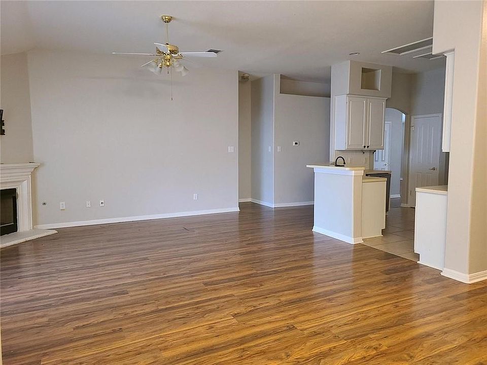 1st image of 2214 Zoa Dr