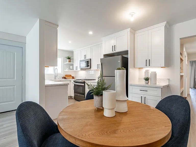 333 Rosemont St — Photo 14