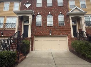 4283 Studio Park Ave, Jacksonville, FL 32216