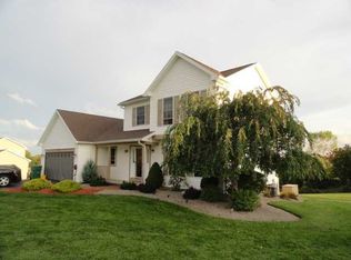 387 Bromley Rd, Churchville, NY 14428