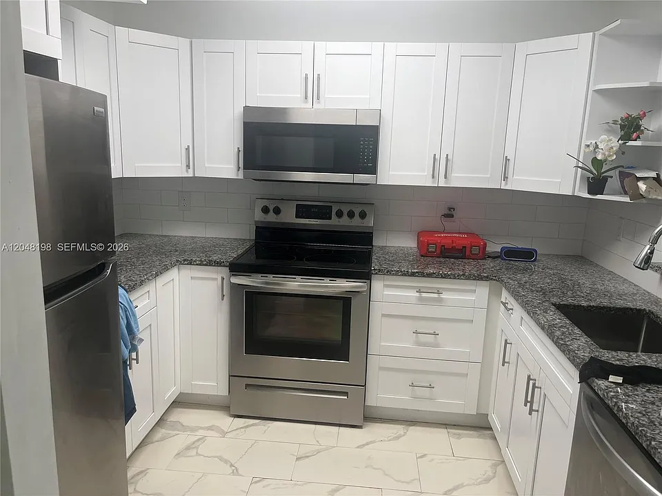 5952 NW 25th Pl #234