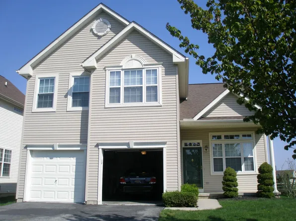 52 Maureen Way, Bear, DE 19701