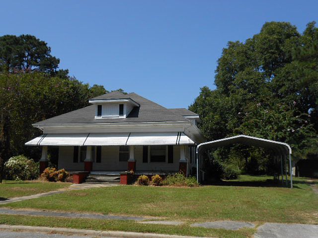 306 2nd St Robersonville, NC