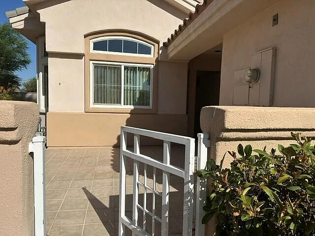 37624 Breeze Way — Photo 2