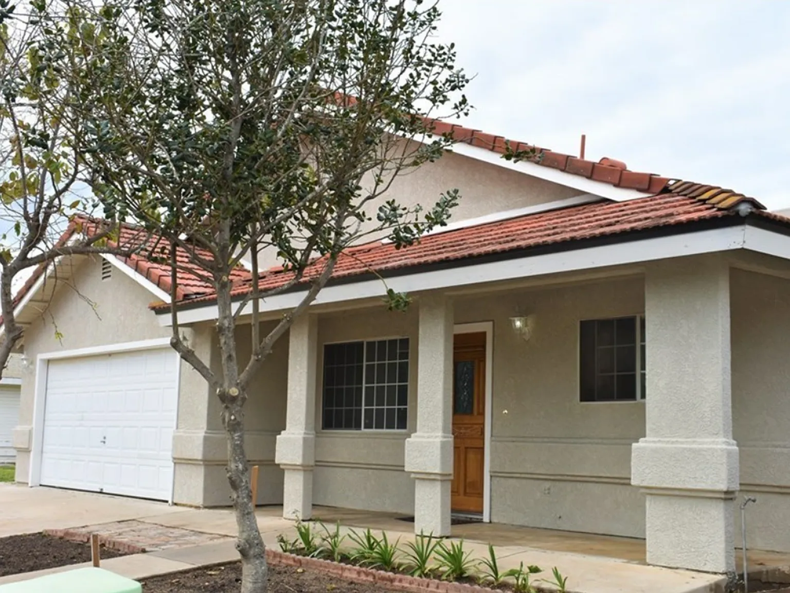 825 Raaberg Way — Photo 3