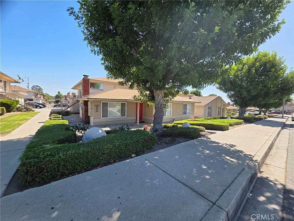 7433 Napa Ct