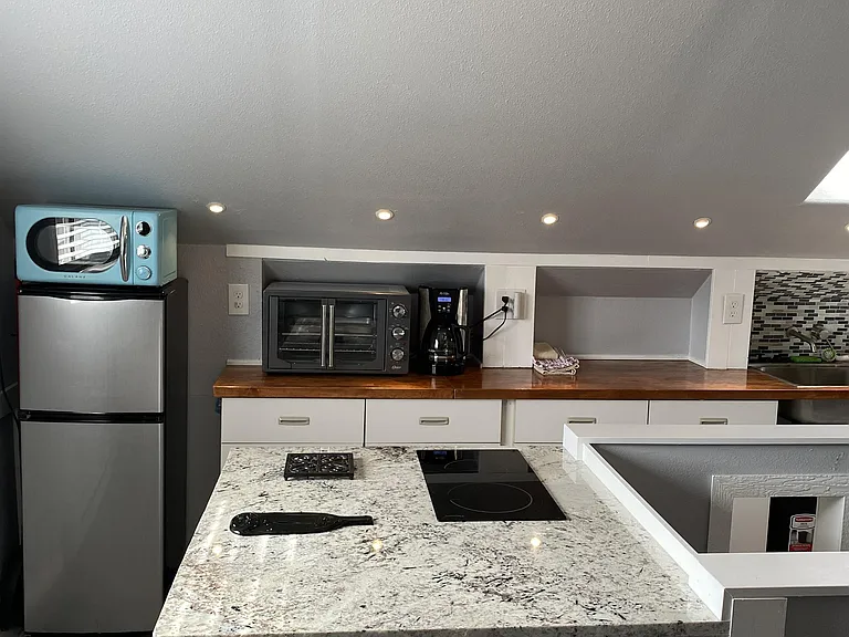 327 Bonfoy Ave #201 — Photo 14