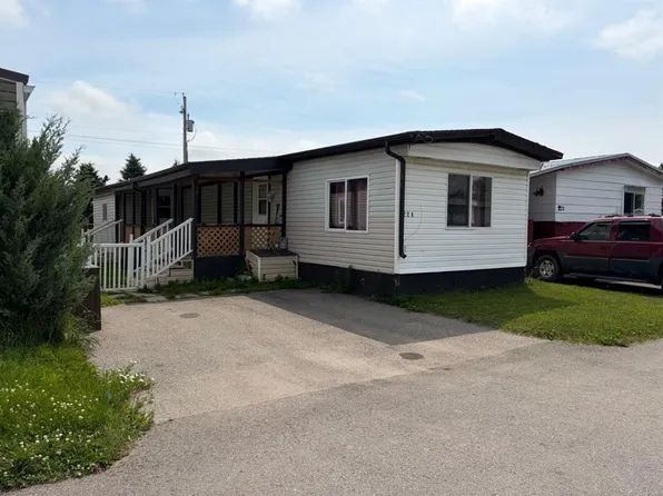 224 Polar Ave NE, High River, AB T1V 1J5