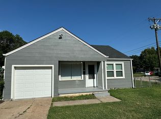 1836 S Millwood Ave, Wichita, KS 67213