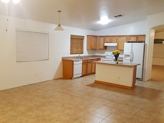 3rd image of 14848 N 129th Ave