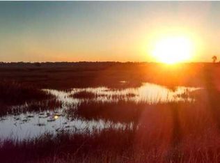 1850 Headquarters Plantation Dr, Johns Island, SC 29455