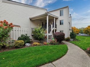 9924 SW Trapper Ter, Beaverton, OR 97008