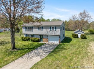 3350 Sweeter Rd, Twin Lake, MI 49457