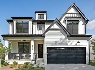 4605 Linscott Ave, Downers Grove, IL 60515