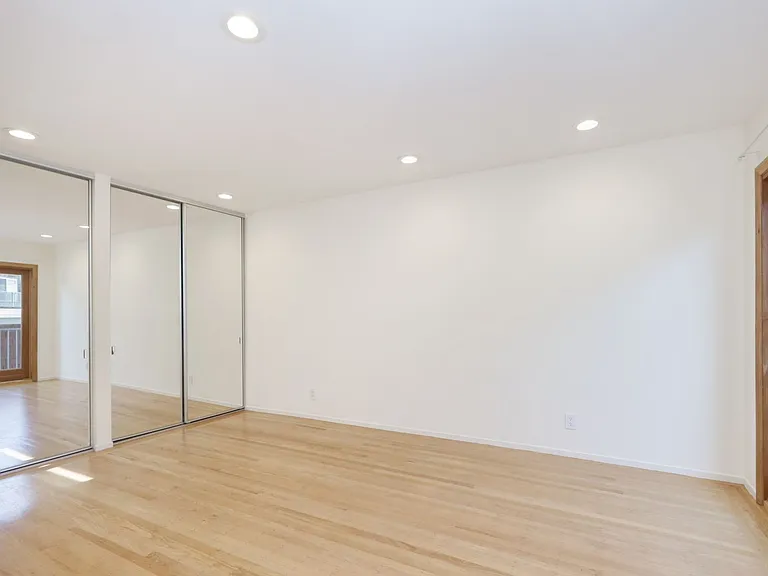 404 Gold Mine Dr — Photo 21