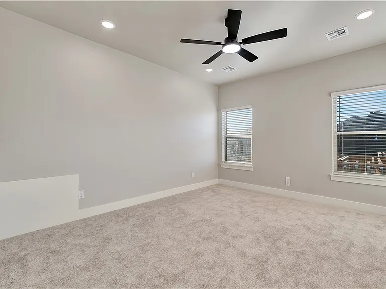 1851 Lotus Rd — Photo 22