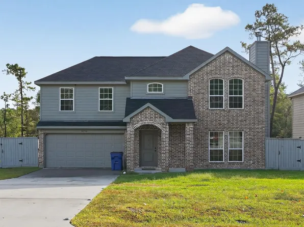 14986 Crockett Rd, Willis, TX 77378