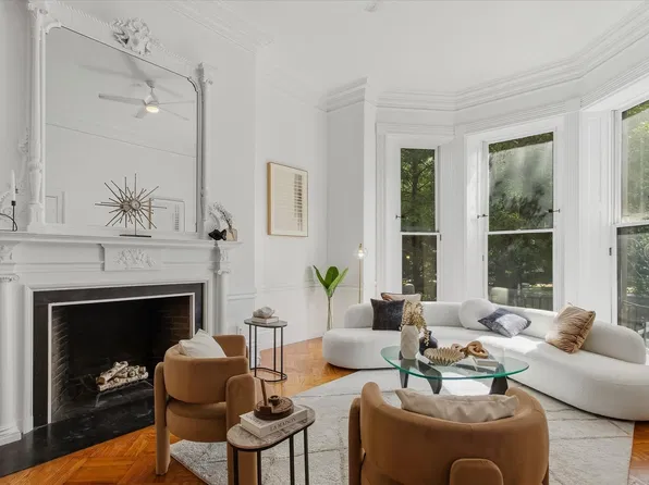 41 Commonwealth Ave APT 3, Boston, MA 02116