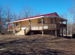 192 Peters Rd, Summertown, TN 38483