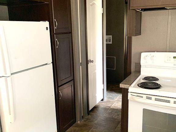 3rd image of 209 Wildflower Ln #1 & 2