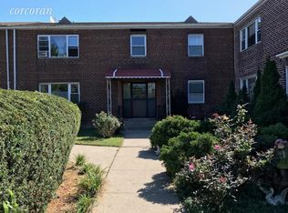 2021 Parsons Blvd APT B, Whitestone, NY 11357