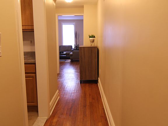 4th image of 3060 48th St APT 3A