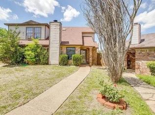 4440 Hulen Cir W, Fort Worth, TX 76133