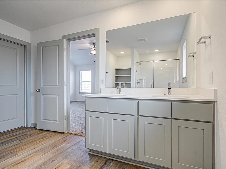 13922 Bay Crst — Photo 33