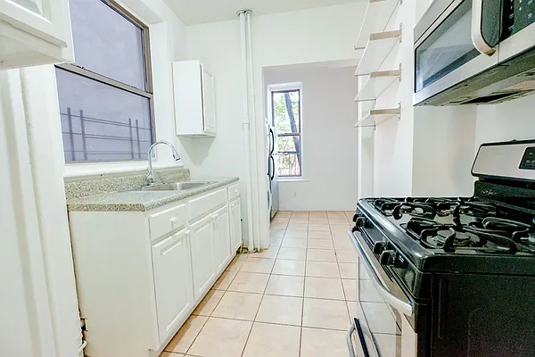 Rented by Keller Williams NYC | media 6