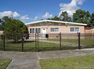 17925 NW Sunshine State Pkwy E, Miami Gardens, FL 33169
