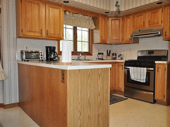 4th image of 197 Lakewood New Egypt Rd