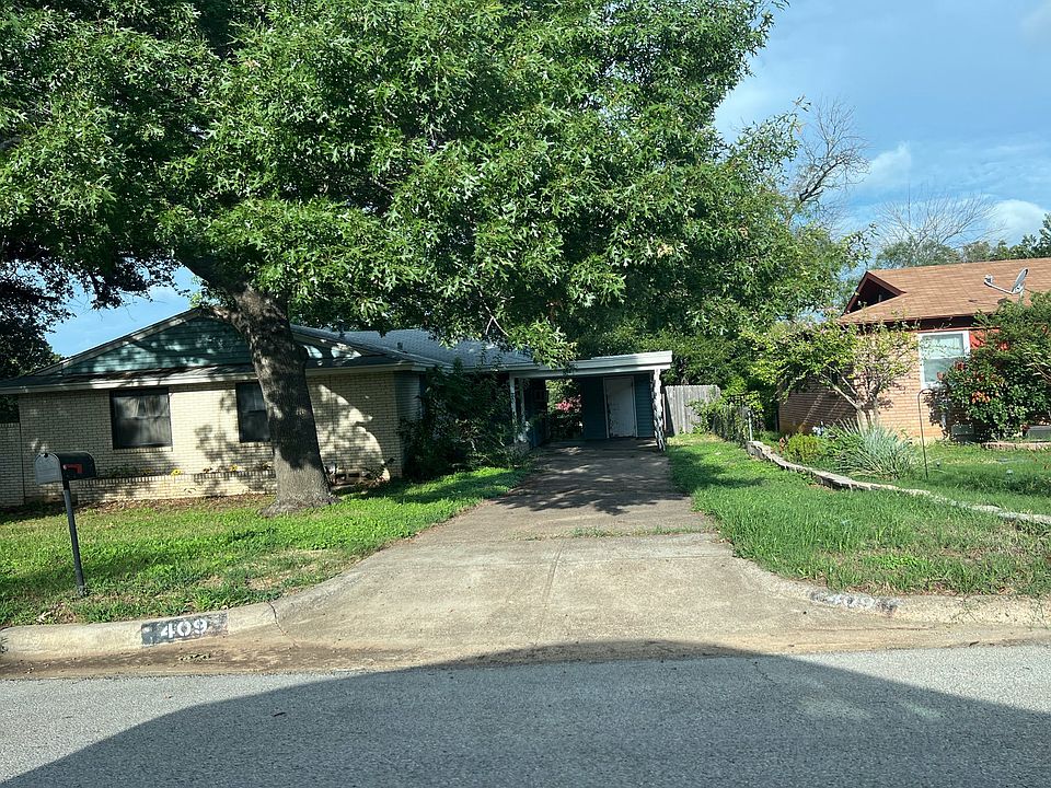 2nd image of 409 Myrtle Dr
