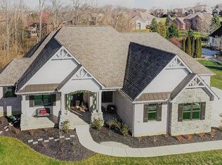 896 Sanctuary Ln, Maineville, OH