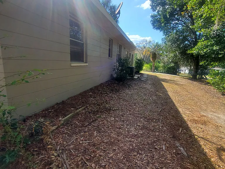 8503 SW 203rd Ct — Photo 18
