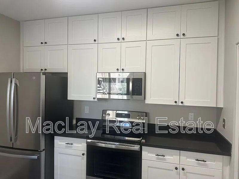 2 bed, 2.0 bath, 1145 sqft, $1,850 — Photo 4