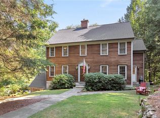 336 Rock Rimmon Rd, Stamford, CT 06903