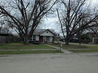 1003 W 3rd St, Clifton, TX 76634