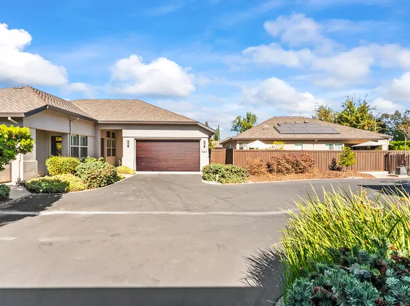 327 Fairgate Rd, Sacramento, CA 95825