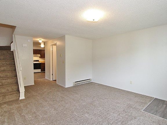 3rd image of 80 N Raymond Pl #86