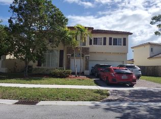 22141 SW 87th Pl, Cutler Bay, FL 33190