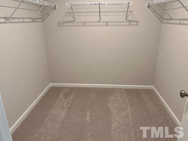 328 Hazy Hills Ln — Photo 3