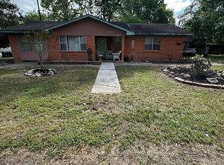 703 Austin St, Columbus, TX 78934