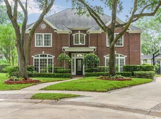 4603 Andover Ct, Sugar Land, TX 77479