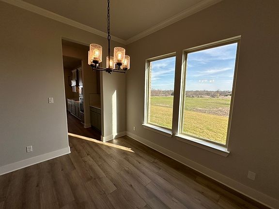 7th image of this home