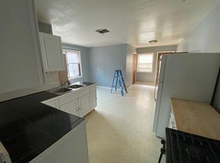 2209 N Cambridge Ave, Milwaukee, WI 53202
