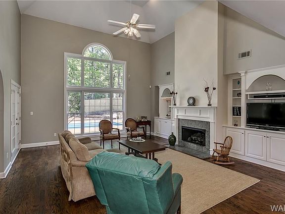 5th image of 3963 Gaineswood Ln