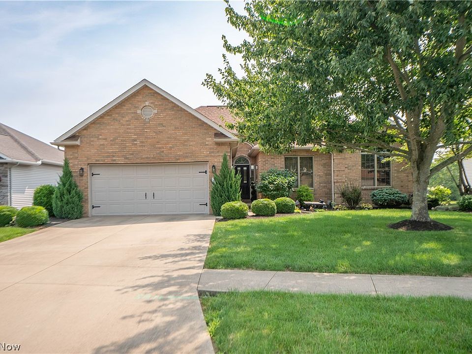 1st image of 3997 Stone Creek Dr